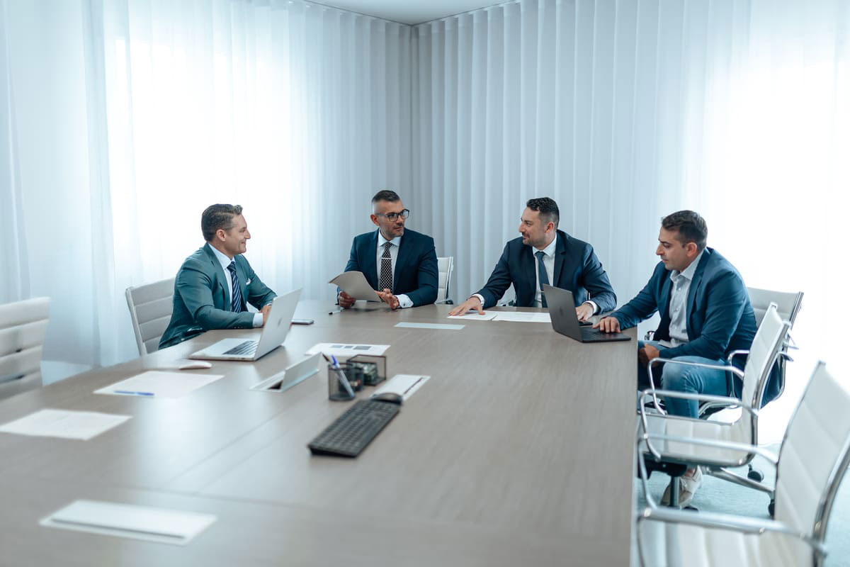 riunione presso l'ufficio Union Energia